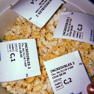 Meet your Posher, Kiley